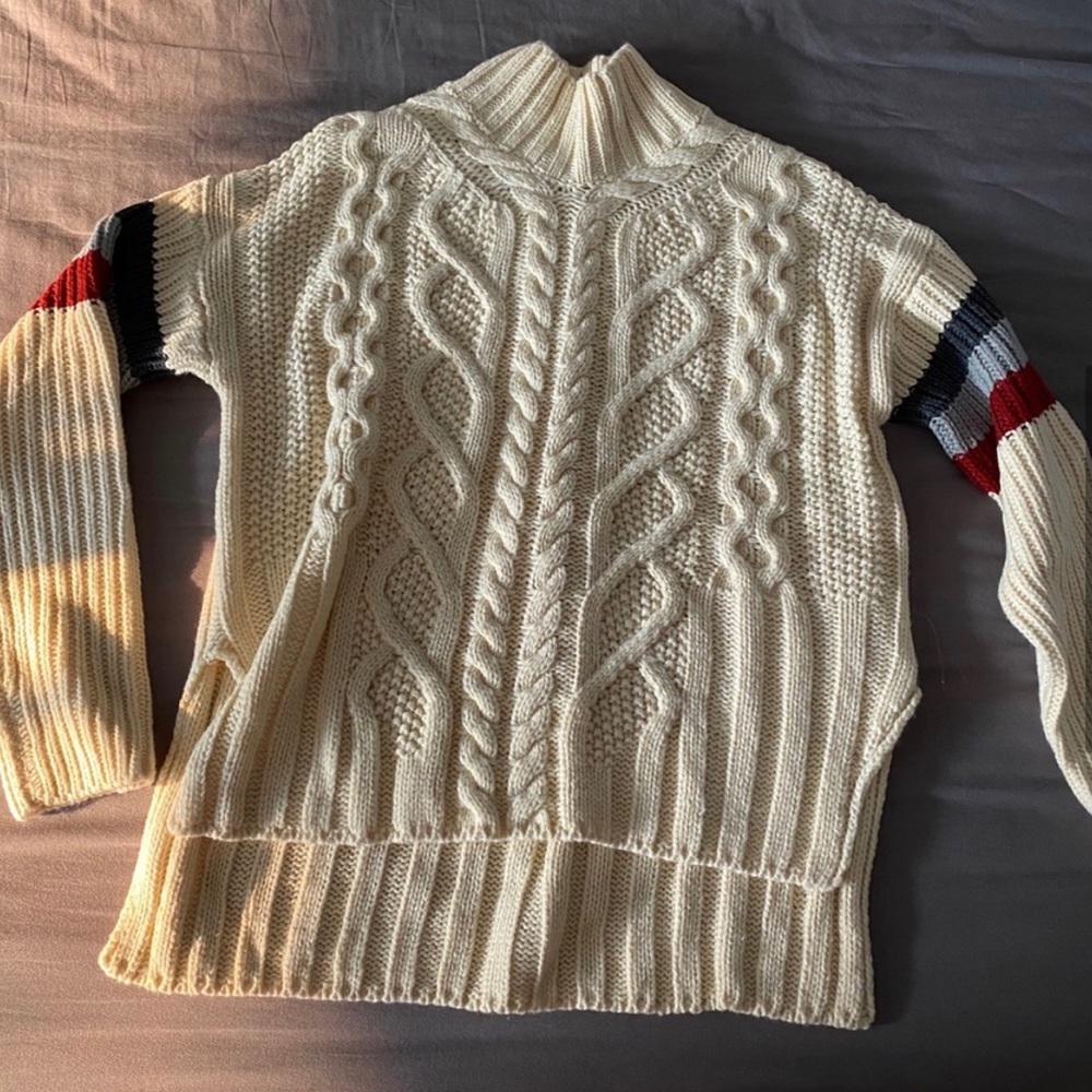 Heartloom Eryn Cable Knit Sweater - Picture 3 of 5